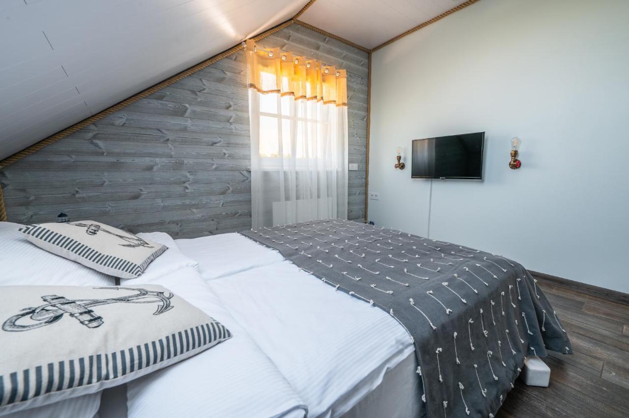 Pakri Parun Aparthotel Палдиски Екстериор снимка