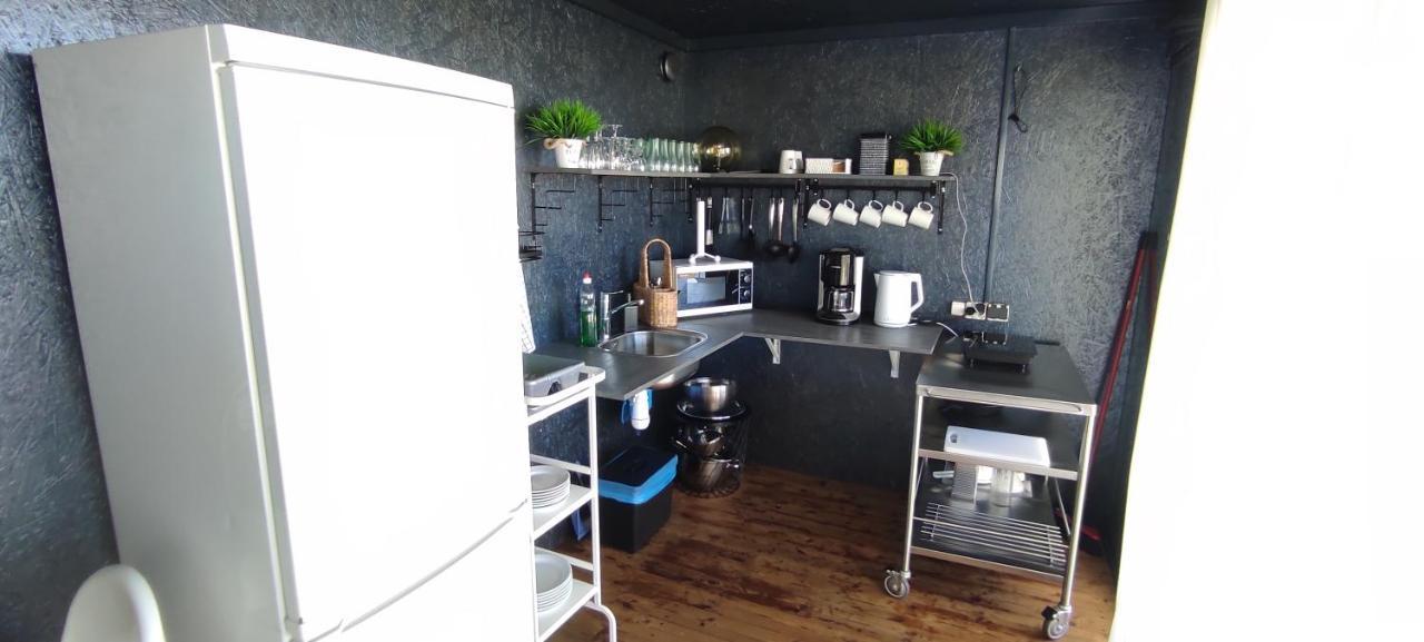 Pakri Parun Aparthotel Палдиски Екстериор снимка